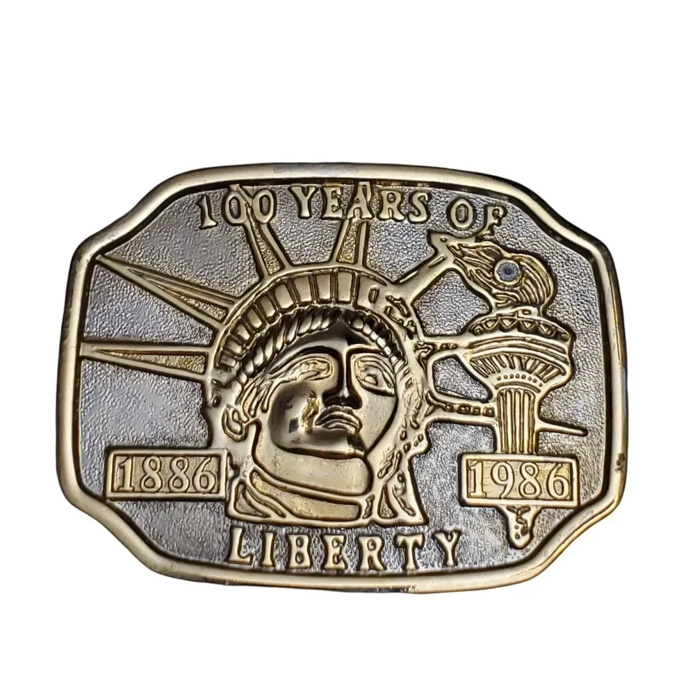 Statue of Liberty Gold Metal Belt Buckle‎ 100 Years of Liberty 1886-1986 Vintage